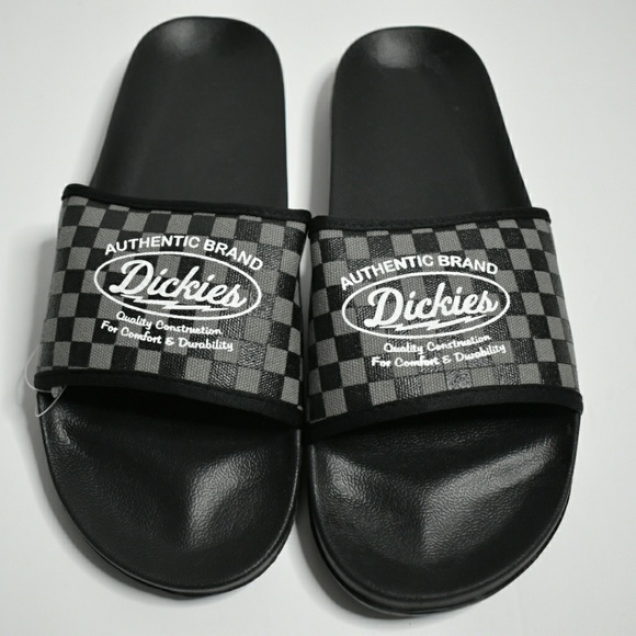 dickies slip on